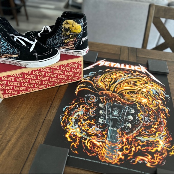 NEW Metallica VANS SK8-HI size 11.5 and AWMH Poster from the concert